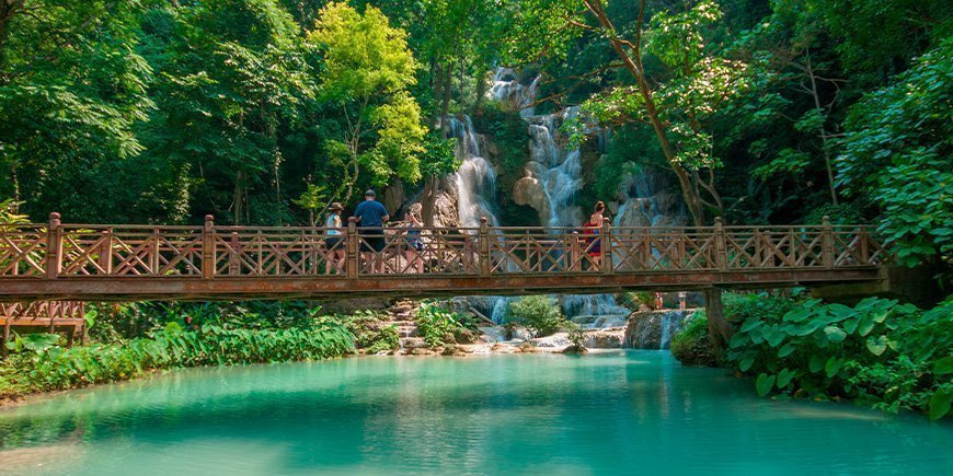 Kuang Si-vandfaldet i Luang Prabang i Laos