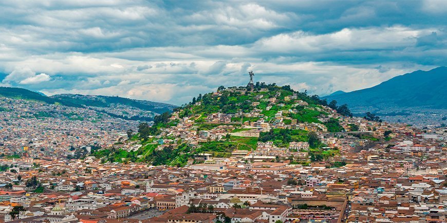 Skyline i Quito, hovedstaden i Ecuador.