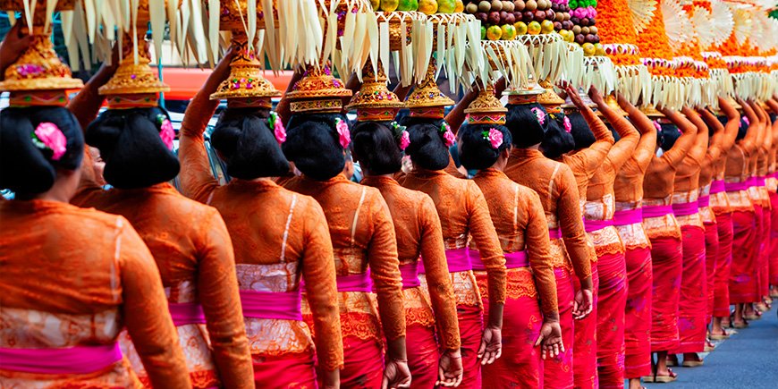 Galungan procession på Bali